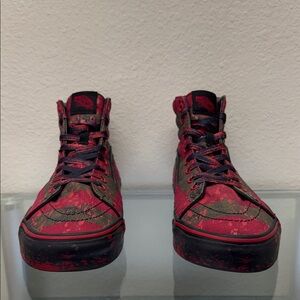 Vans X House of Terror Sk8-Hi “The Nightmare on Elm Street “ size 10